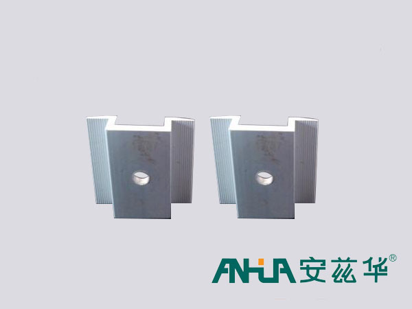 光伏中压块